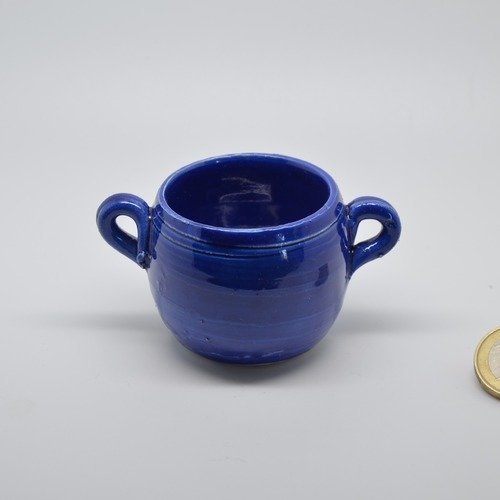 Taraillette de provence, poterie miniature grande marmite à anses bleu