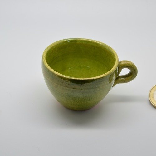 Taraillette de provence, poterie miniature tasse vert