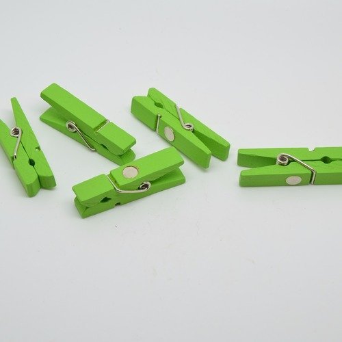5 petites pinces à linge en bois aimantées - magnets pinces à linge - vert