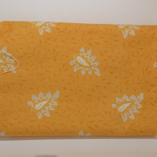 Coupon de tissu "les olivades" 50x55cm - motifs feuilles campano jaune