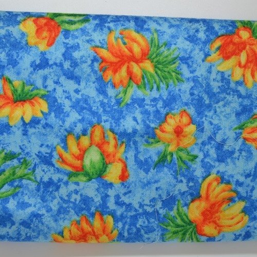 Coupon de tissu 50x55cm pour patchwork - motifs fleurs exotiques - turquoise, orange