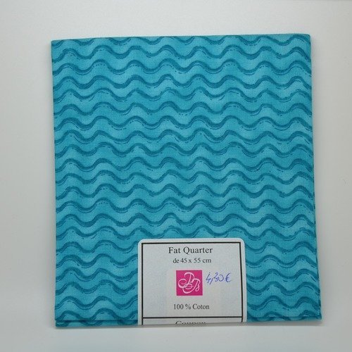 1 coupon de tissu fat quarter 45x55cm pour patchwork - motifs vagues - turquoise