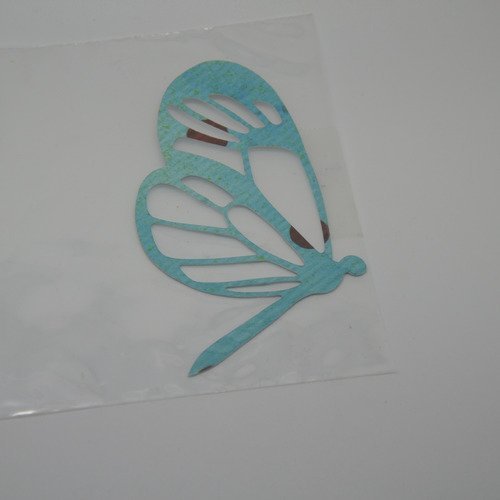 1 déco "papillon" en papier - turquoise