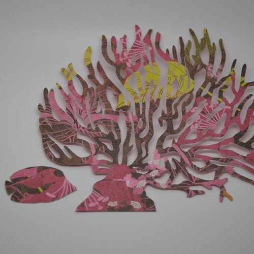 1 déco "algue marine" en papier - rose, marron