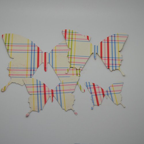 4 déco "papillons" en papier - multicolore