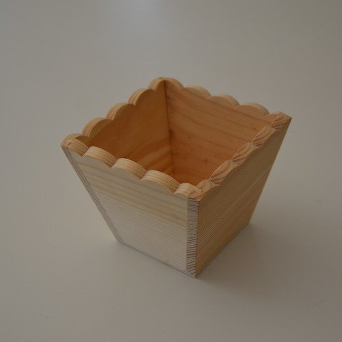 Cache-pot miniature en bois à décorer