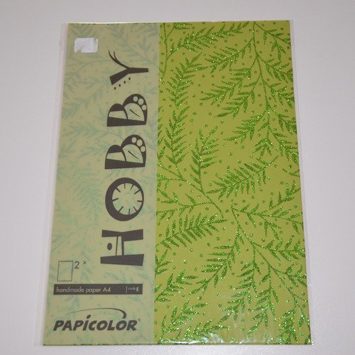 2 feuilles de papier artisanal pour déco - feuillages verts
