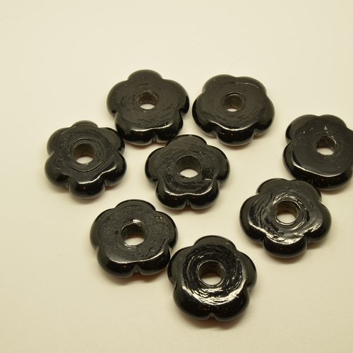 8 grosses perles fleurs en céramique - noir - 28mm