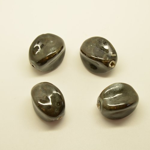 4 grosses perles olives en céramique - marbrées marron - 19x28mm