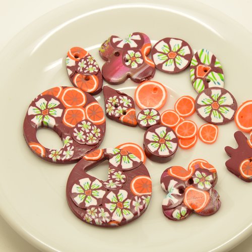 20 embellissements, boutons et pendentifs à motifs oranges et fleurs (fimo) - bordeaux, orange - 7 à 30mm