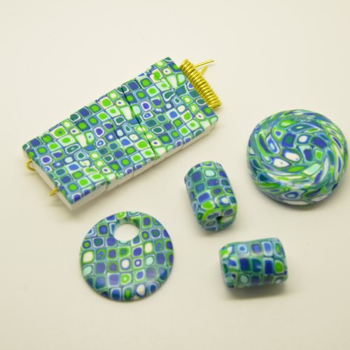 11 perles assorties à motifs géométriques (fimo) - bleu, vert - 18 à 32mm