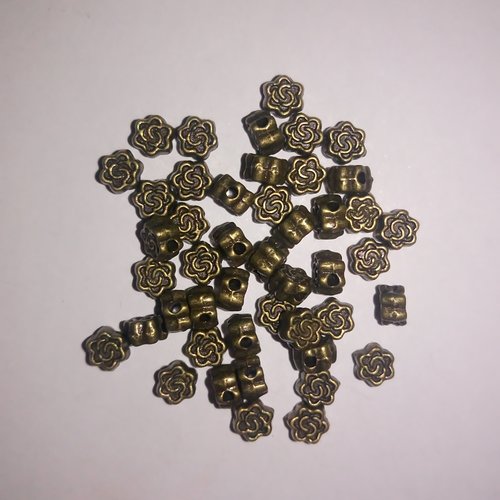 70 petites perles fleurs - bronze - 5mm