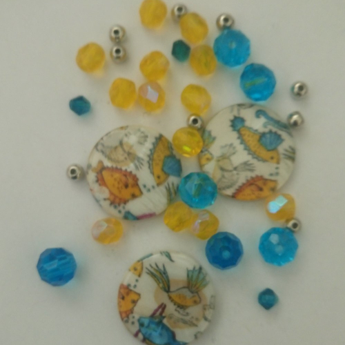 Assortiment perles bleu turquoise et jaunes