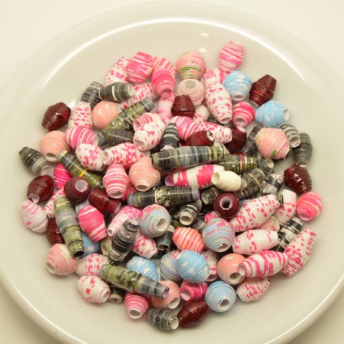 40gr de perles en papier - rouge, rose, bleu, noir - 10 à 20mm