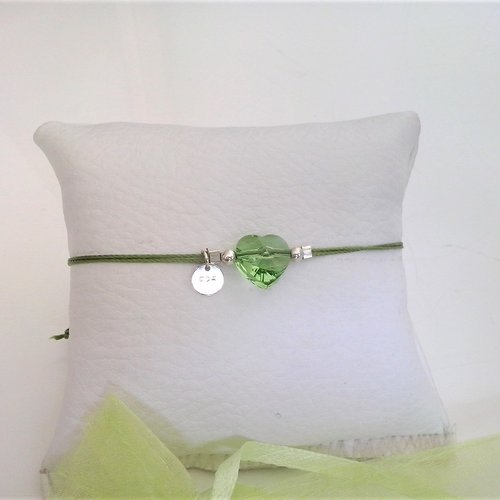 Bracelet  coeur cristal swarovski vert  sur cordon