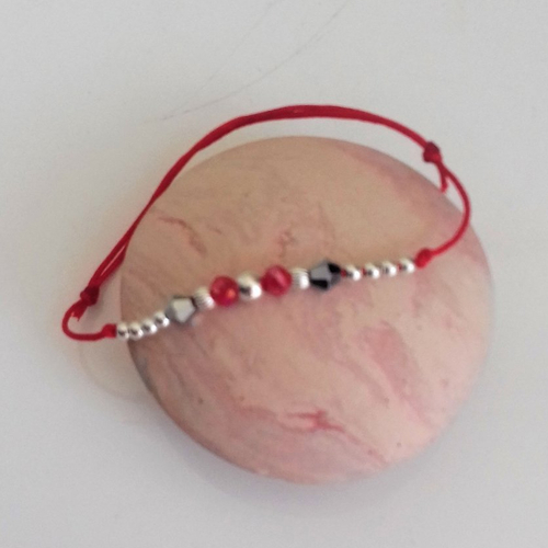 Bracelet cordon perles argent perles rouges