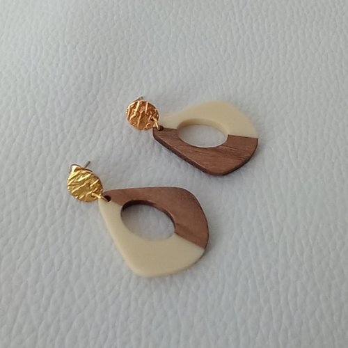Boucles d'oreilles écru, beige
