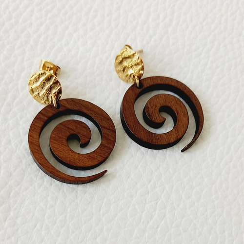 Boucles d'oreilles bois spirale
