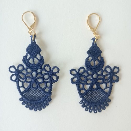 Filigranes dentelle bleu marine