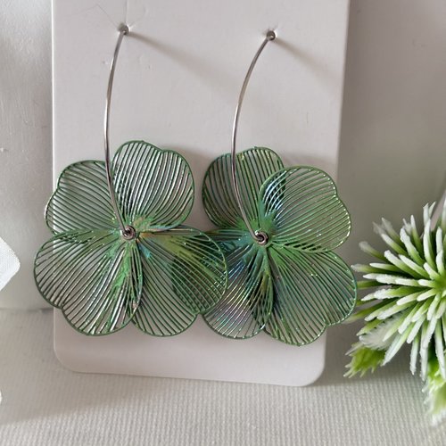Boucles d'oreilles fleur verte/ bijou fantaisie/bijou femme
