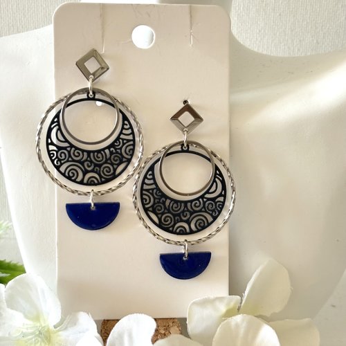 Boucles d'oreilles pendante, créole