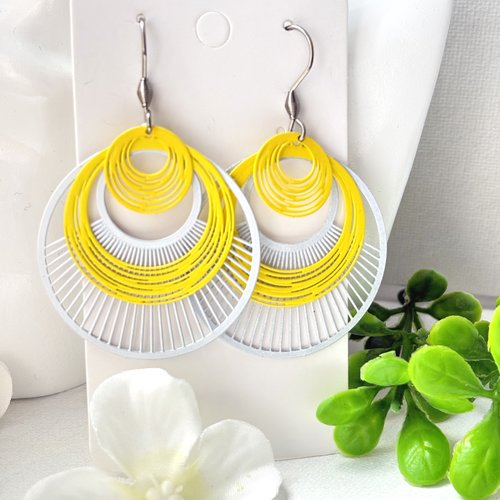 Boucles d'oreilles pendante, jaune