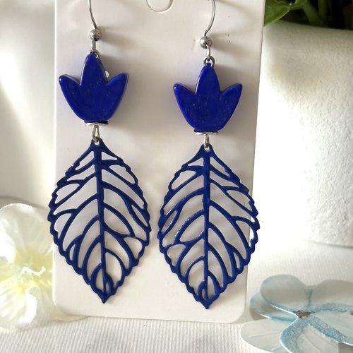 Boucles d'oreilles feuille bleu marine