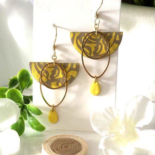 Boucles d'oreilles pendante jaune