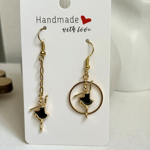 Boucles d’oreilles danseuse