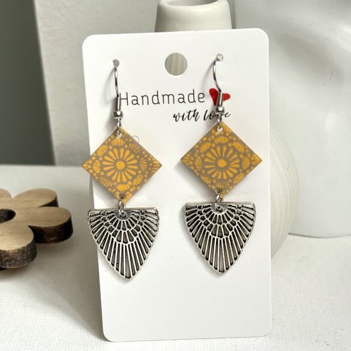 Boucles d'oreilles pendante