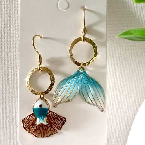 Boucles d’oreilles dépareillées,poisson cadeau