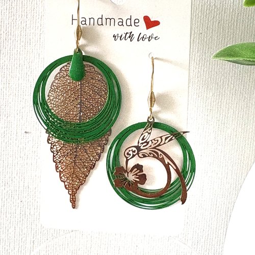 Boucles d’oreilles fantaisie, asymétrique