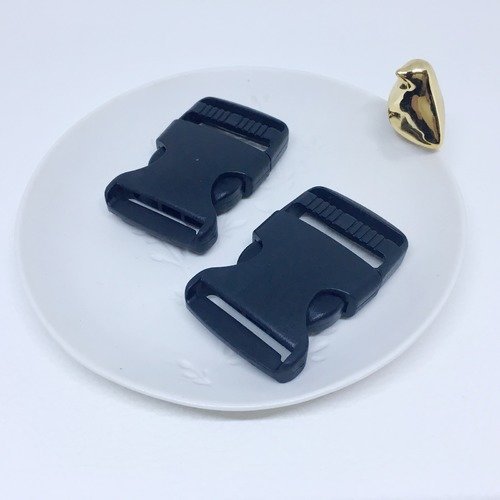 Boucle banane, fermoir boucle, noire à clips en plastique, taille 30 mm, lot 10