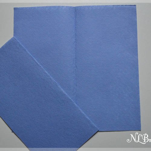 Tissu feutrine 1 mm 30 x 30 cm bleu 