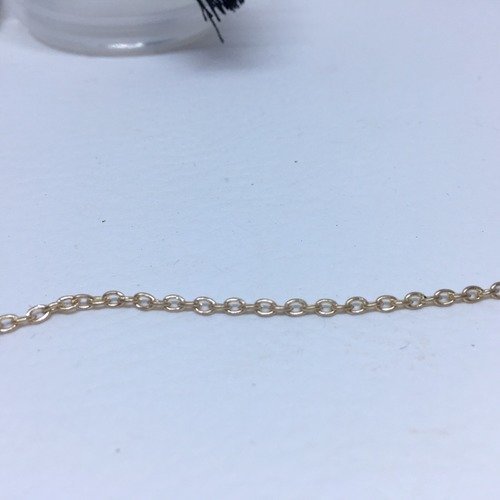 Chaînette maillon 2 mm au mètre couleur Or Au mètre Chaîne