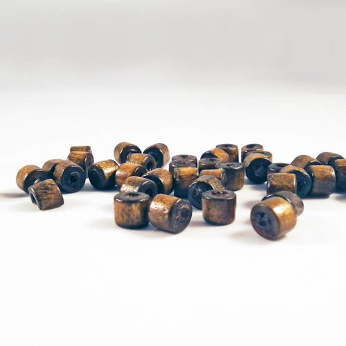 Pd75b - lot de 20 perles en bois naturel brun café en forme de rondelles palets de 7x5mm. 