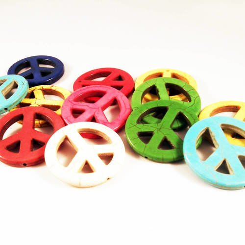 Hw02 - lot de 3 grandes breloques pendentif connecteur howlite turquoise signe de paix "peace and love" de couleurs mixtes 