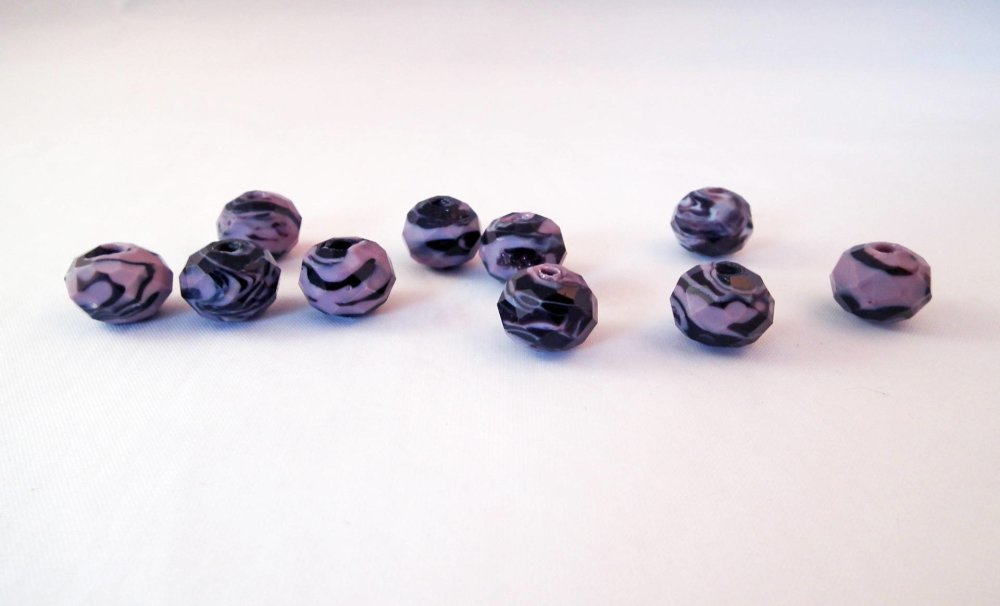 Perles en verre boule à facettes Ø8mm couleur pourpre x 2 