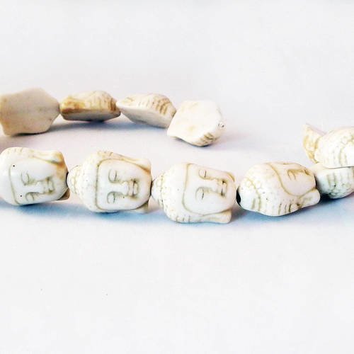 Phw61a - 1 perle connecteur howlite tête de buddha zen spirituel méditation yoga blanc écru ivoire vintage, 20x15mm. 