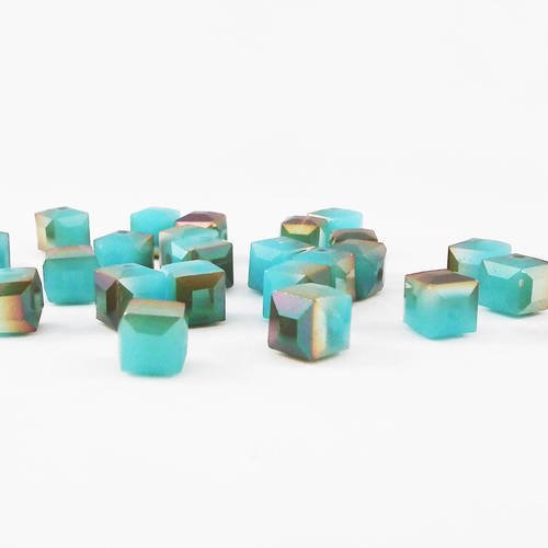 Psm39p - lot de 10 perles précieuses carré cube cubique bleu opaque reflets marron café pâle en verre cristal 