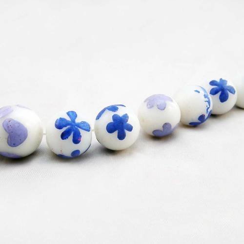 Pco56 - rare lot de 5 perles en verre motifs fleurs peintes irrégulières effet porcelaine bleu lilas blanc nature 