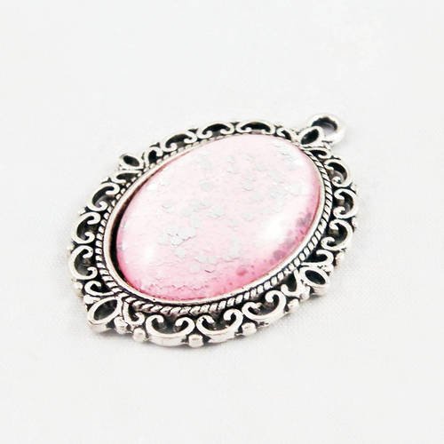 Pu106 - pendentif breloque argenté motifs dentelle vintage cabochon ovale en verre rose peint à la main paillettes argent 