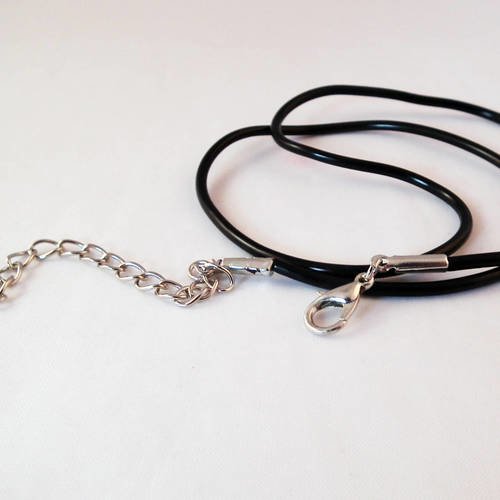 Sbc109 - 1 support collier en cuir noir de 1mm avec fermoir à mousqueton et chaîne d'extension argenté, longueur 44cm ajustable 