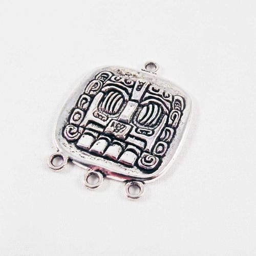 Ct07 - breloque pendentif connecteur 3 trous carré irrégulier à motifs masque aztèque symboles tribal totem argent vieilli 