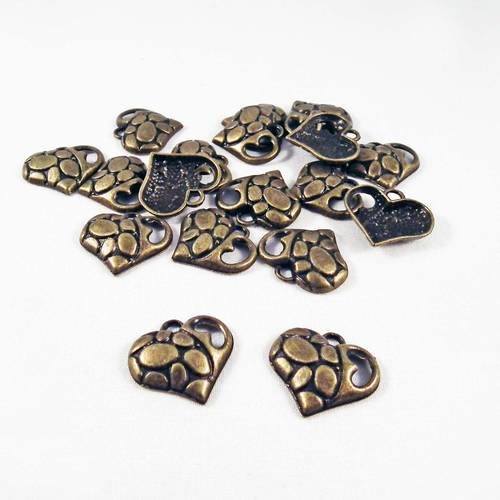 Bd95 - lot de 2 breloques pendentifs coeur motifs léopard animalier et mini coeur ajouré de couleur bronze valentin vintage 