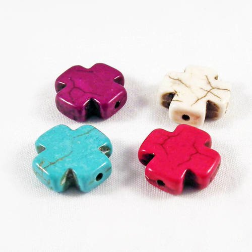 Hw70 - lot de 4 perles connecteur howlite couleurs mixtes croix motifs à fissures 