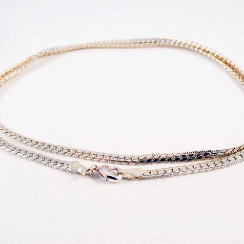 Joli support collier à chaîne serpent doré plaqué or rose 9k légers reflets rosés avec fermoir à mousqueton 