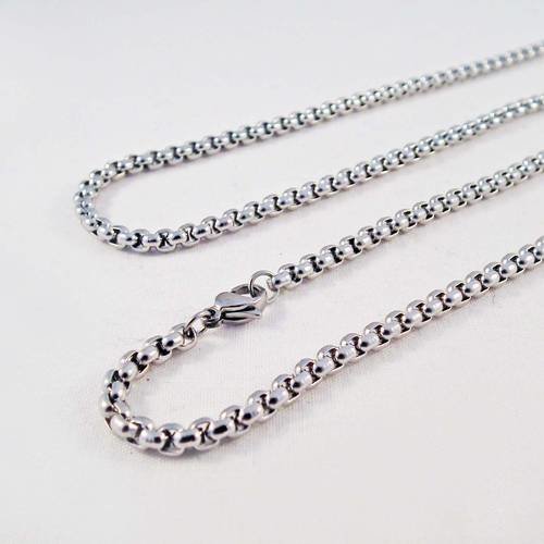 Solide support collier à chaîne mailles cubiques arrondies torsadées argenté en acier avec fermoir à mousqueton 