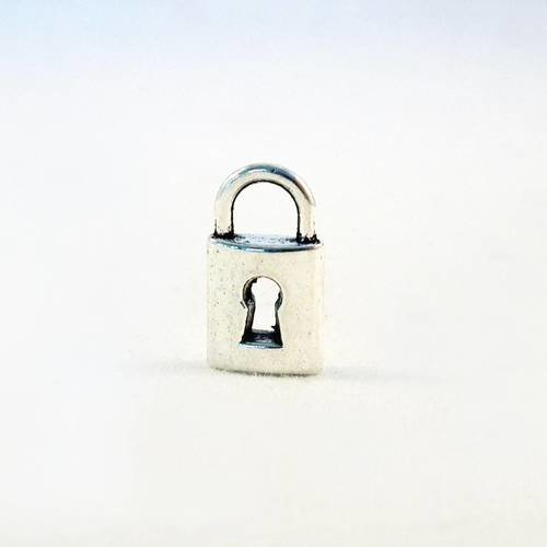 Bcp05a - petite breloque pendentif 3d cadenas à motif ajouré en argent brillant vieilli clé amour secret voyage 