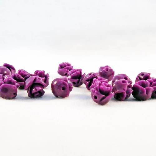 Pdl115 - 5 perles vintage fleurs motif de roses mauve violet en résine imitation corail trou par l'axe central 